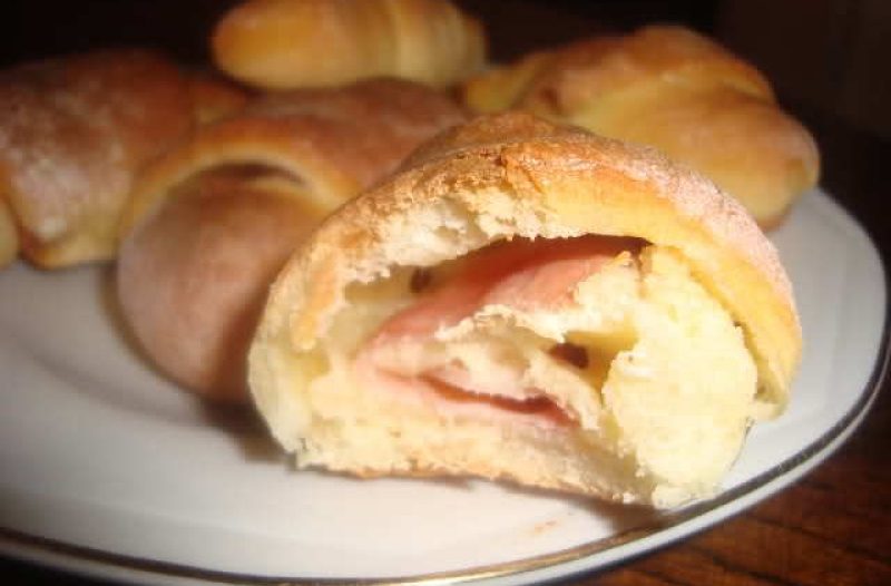 Glina - grad-glina.net - Kruh i peciva - Pecivo sa šunkom i sirom