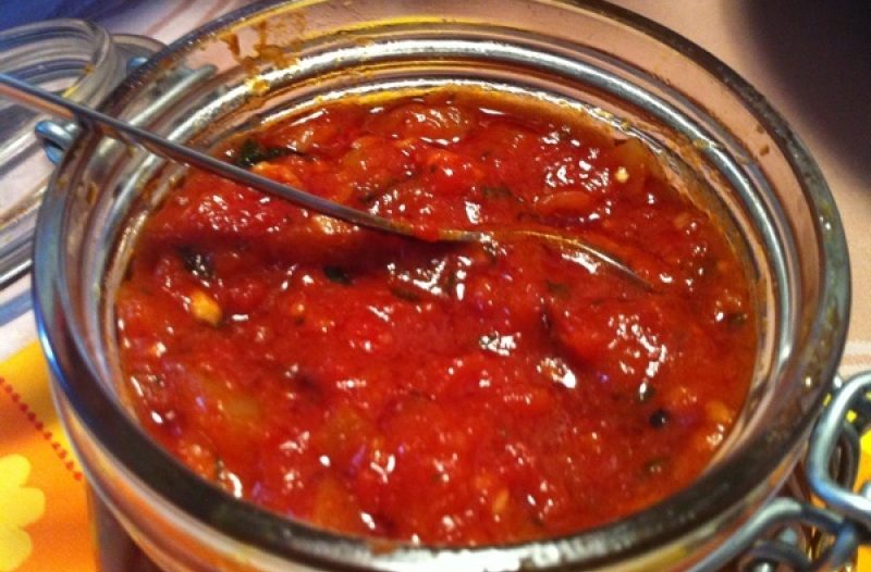 Glina - grad-glina.net - Umaci i preljevi - Ljuta salsa